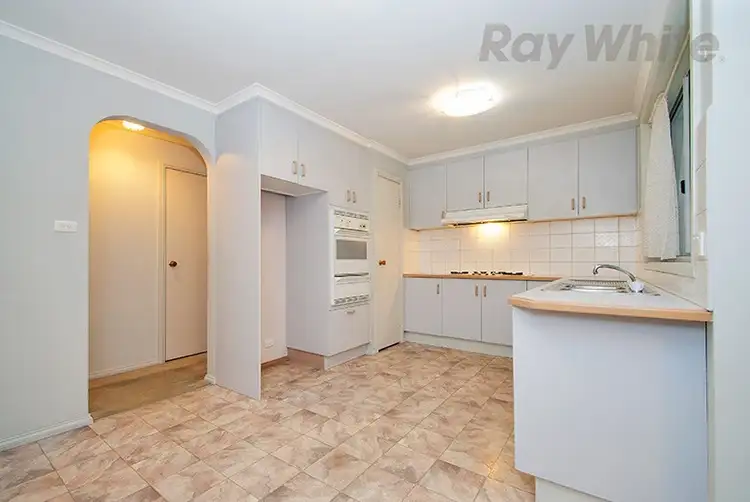 Fourth view of Homely house listing, 5 AZAROW Circuit, Croydon South VIC 3136