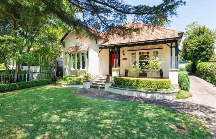 107 Middle Harbour Road, Lindfield NSW 2070