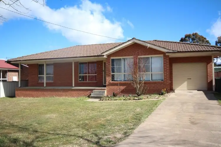 30 Hawkes Drive, Oberon NSW 2787