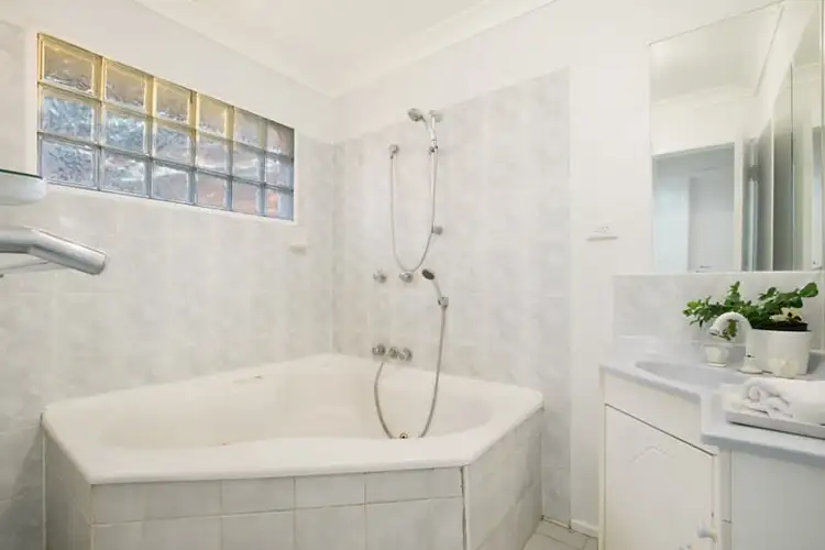 Seventh view of Homely house listing, 10 Macbeth Street, Kingston QLD 4114