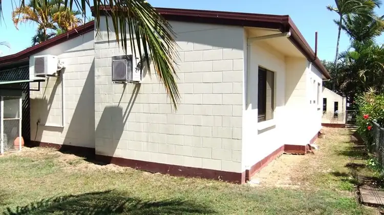 Second view of Homely house listing, 4 Veivers Close, Westcourt QLD 4870