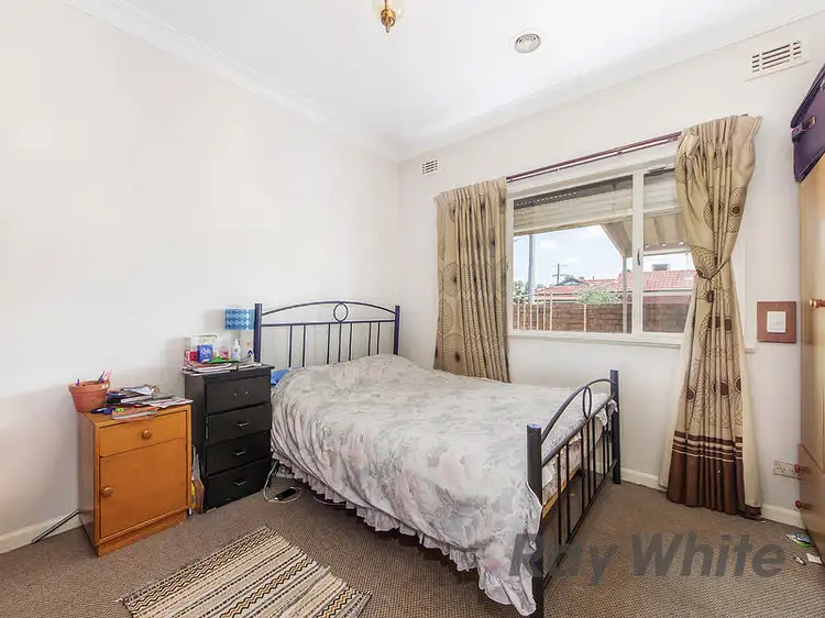 Sixth view of Homely house listing, 40 Andrea Street, St Albans VIC 3021