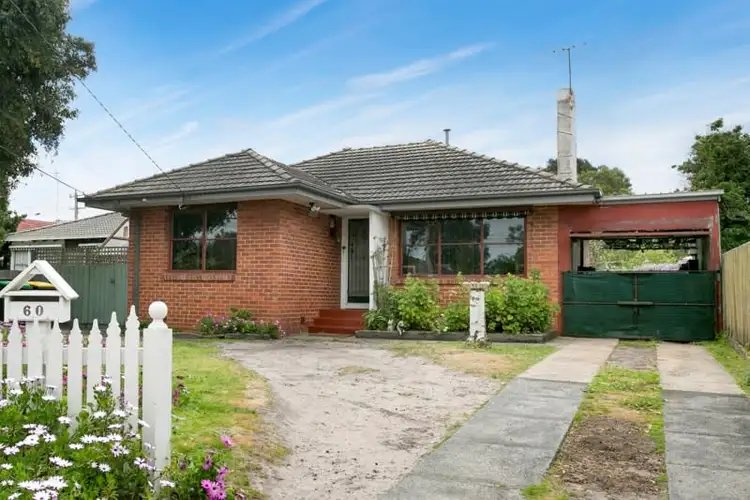 60 Pine Street, Frankston North VIC 3200