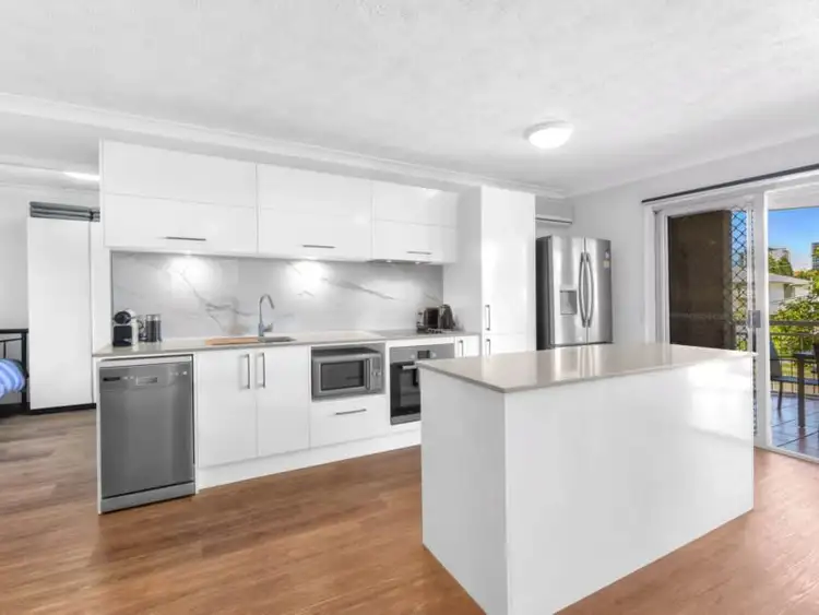 Fifth view of Homely apartment listing, 3/20 Dobson Street, Ascot QLD 4007