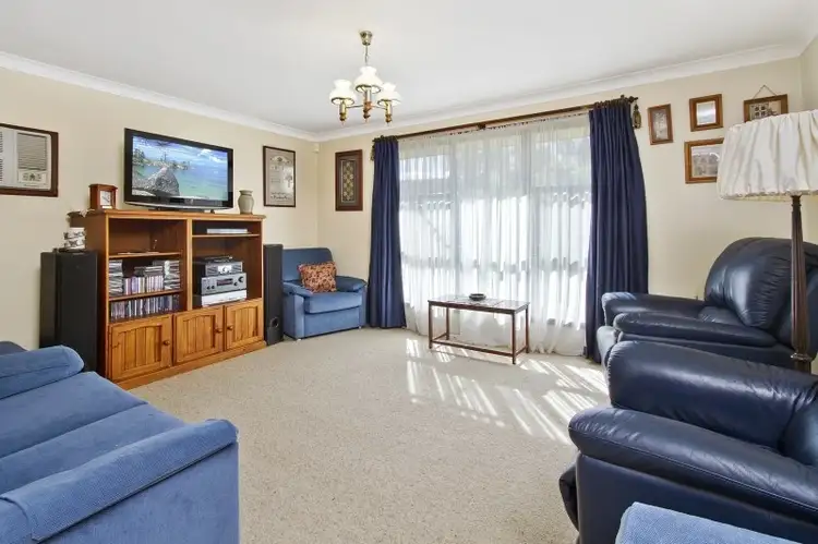 Second view of Homely house listing, 2 Jacqueline Place, Kurmond NSW 2757