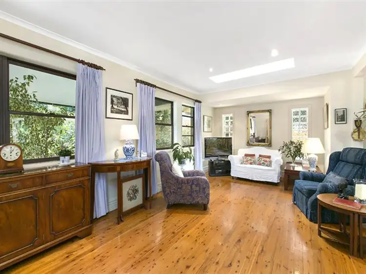 Second view of Homely house listing, 4 Kingsford Avenue, Turramurra NSW 2074