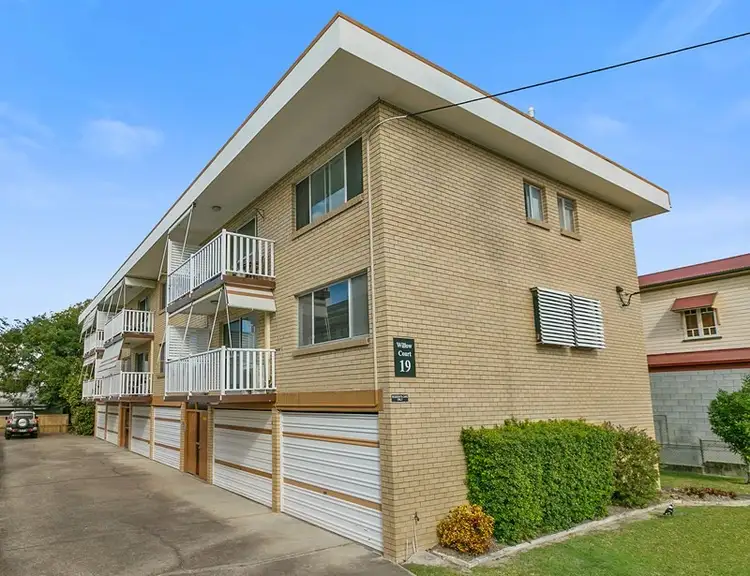 Main view of Homely unit listing, 2/19 Olive Street, Morningside QLD 4170