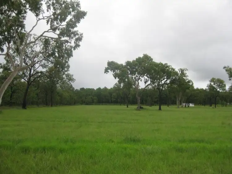 154 Balgal Beach Road, Balgal Beach QLD 4816