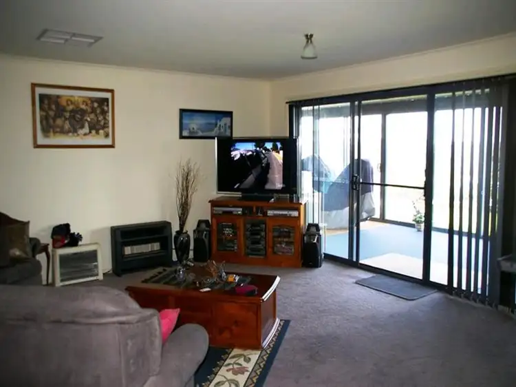 Second view of Homely house listing, 3 Panorama Court, Paringa SA 5340