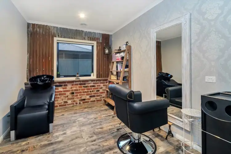 Fourth view of Homely house listing, 24 Greenhaven Court, Mount Clear VIC 3350