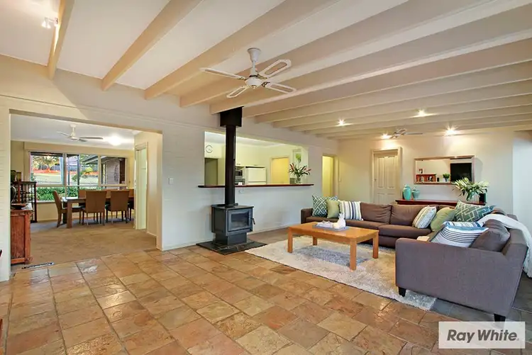 29 MIDDLEFIELD Drive, Blackburn North VIC 3130