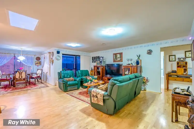 Fifth view of Homely house listing, 35 Bridgewater Way, Truganina VIC 3029