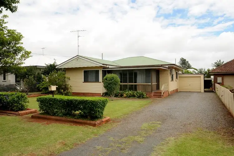 3 Edith Street, Newtown QLD 4350