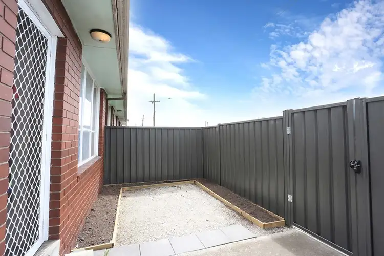 Main view of Homely unit listing, 2/136 Wright Street, Sunshine VIC 3020