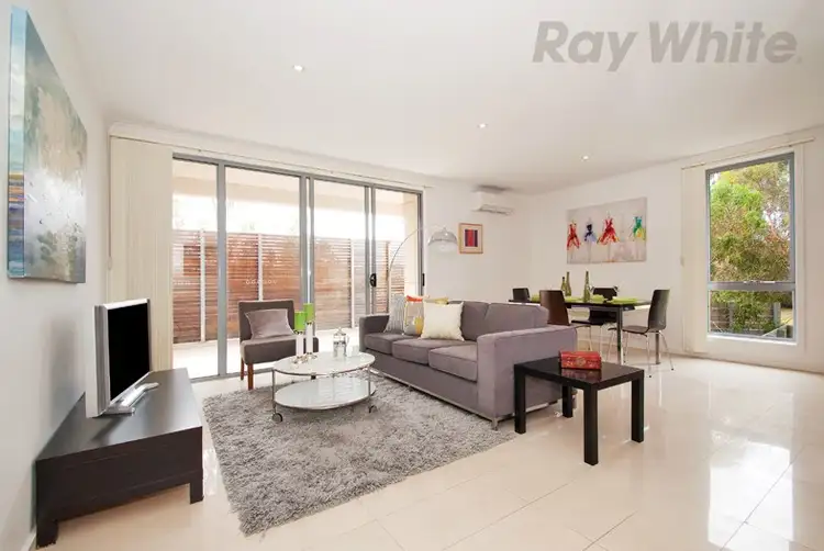 6C/1 Manna Gum Court, Coburg VIC 3058