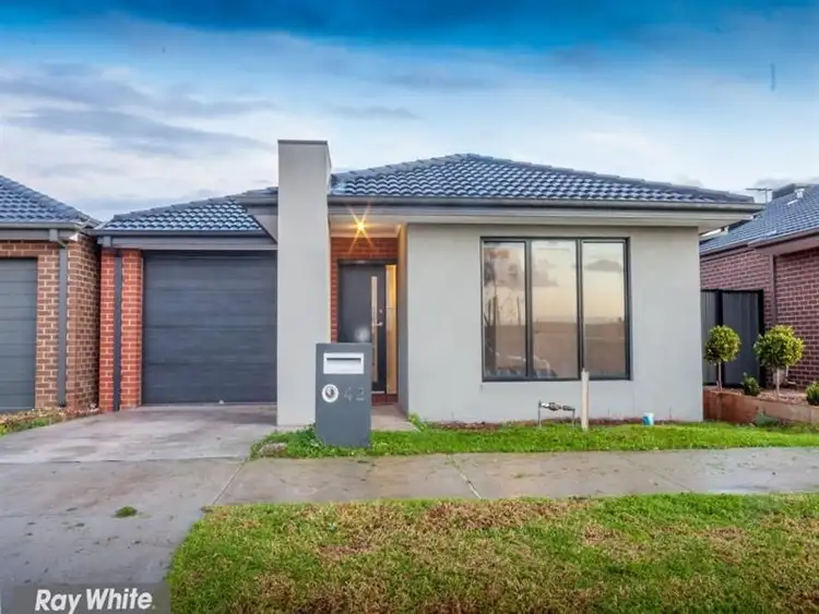 42 Everholme Drive, Truganina VIC 3029