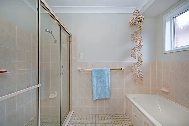 Seventh view of Homely house listing, 3 Montana Place, Bateau Bay NSW 2261