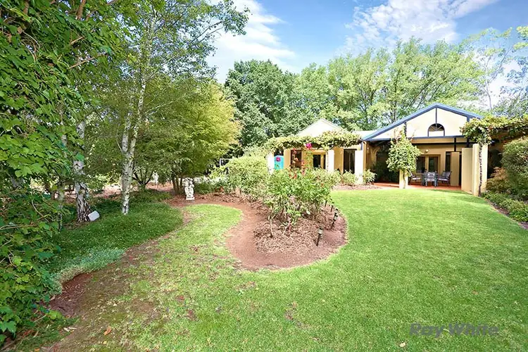 59 Victoria Road, Clare SA 5453