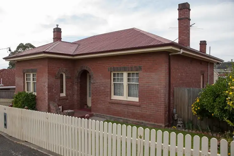89 Montagu Street, New Town TAS 7008