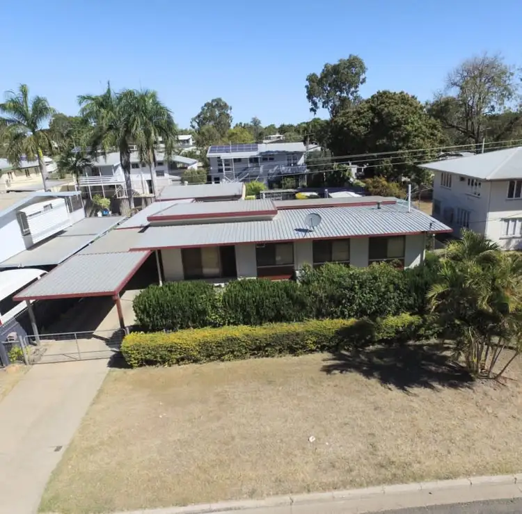 Second view of Homely house listing, 10 Racecourse Road, Emerald QLD 4720