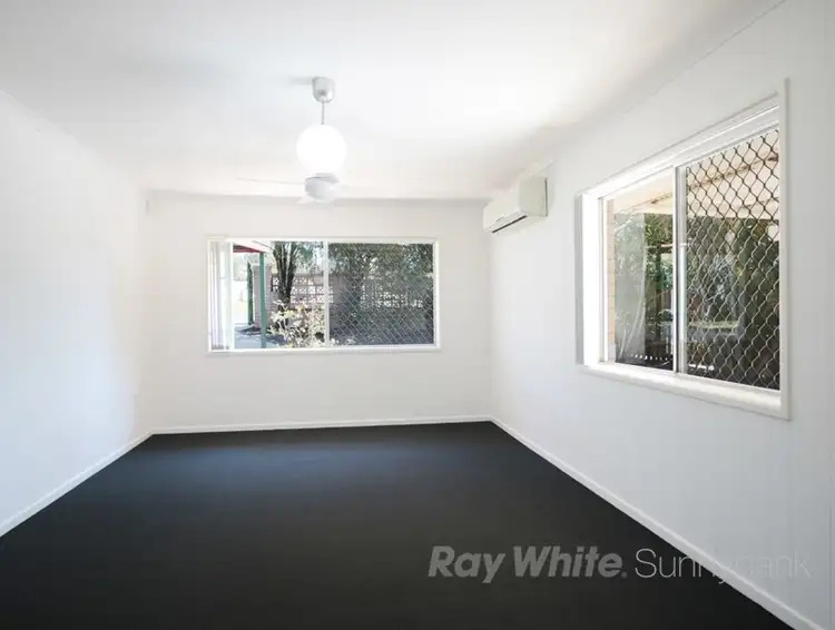 Second view of Homely house listing, 9 Stratharlie Square, Macgregor QLD 4109