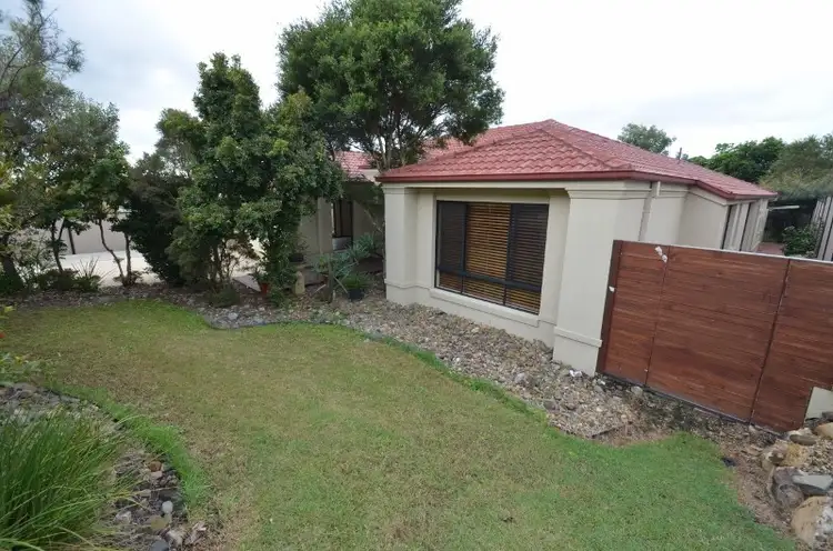 14 Highview Place, Parkwood QLD 4214