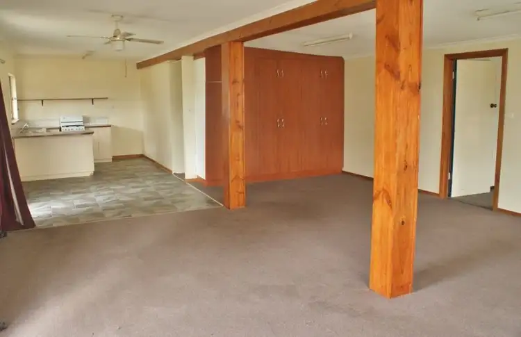 Fifth view of Homely house listing, 1 Derwent Avenue, Murray Bridge SA 5253