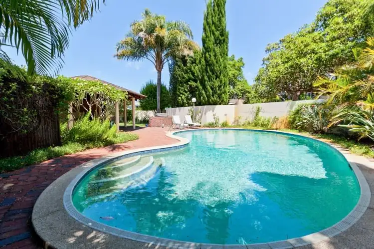 10/22 The Avenue, Crawley WA 6009