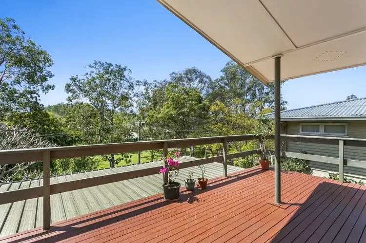 24 Aragon Street, Indooroopilly QLD 4068