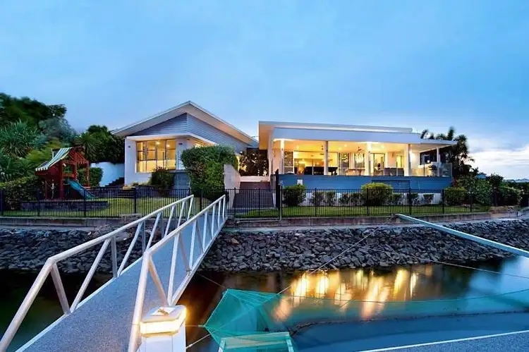 31 Ferrymans Court, Helensvale QLD 4212