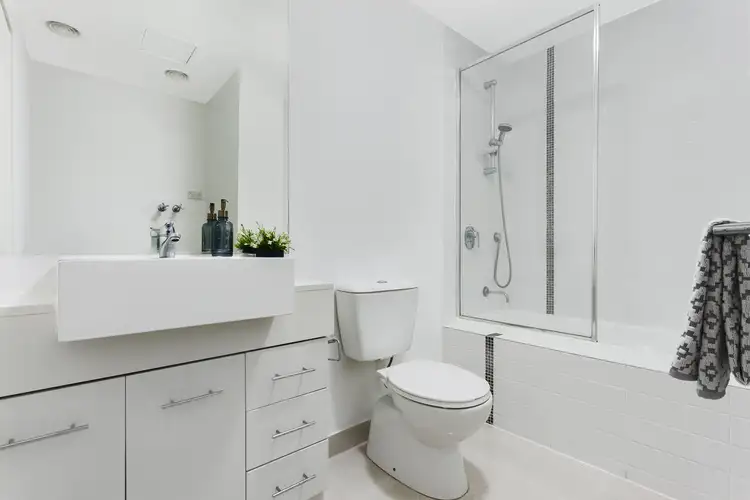 Sixth view of Homely apartment listing, 19/30 Lillimur Road, Ormond VIC 3204