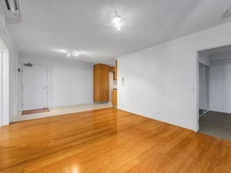 Third view of Homely apartment listing, 802/292 Boundary Street, Spring Hill QLD 4000