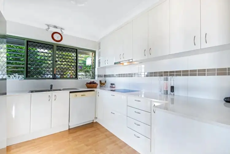 Fifth view of Homely unit listing, 2/25 Buderim Avenue, Mooloolaba QLD 4557