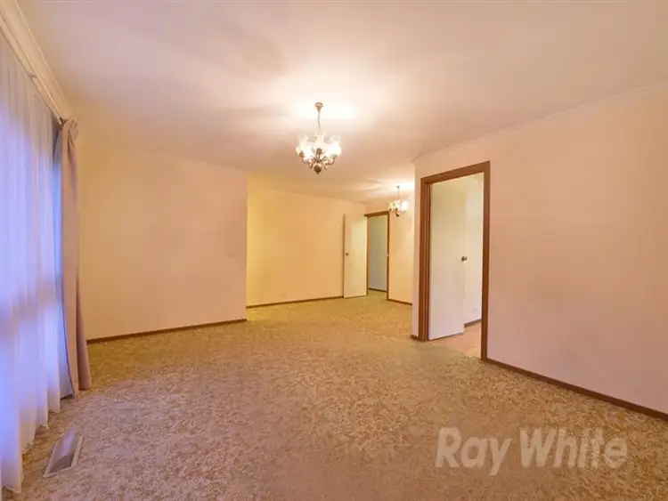 Fifth view of Homely unit listing, 4/9-11 Elmhurst Road, Bayswater VIC 3153