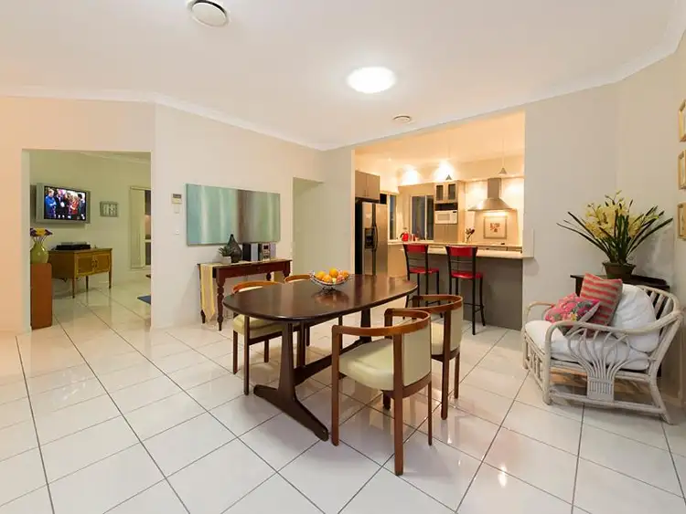 Seventh view of Homely house listing, 4 Kingfisher Close, Mcdowall QLD 4053