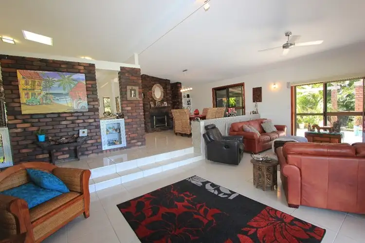 Sixth view of Homely house listing, 5 Clair Court, Taranganba QLD 4703