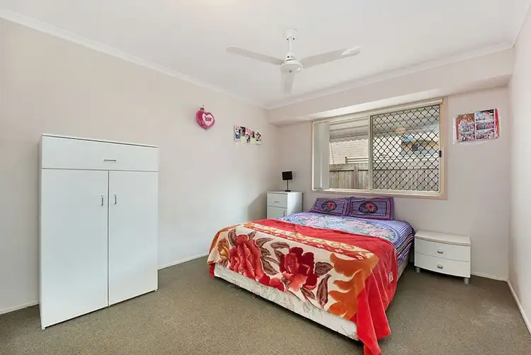 Sixth view of Homely unit listing, 2/94 Amarina Avenue, Mooloolaba QLD 4557