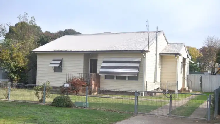 15 Hay Street, Cootamundra NSW 2590