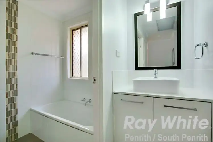Fifth view of Homely house listing, 11 Wren Place, Claremont Meadows NSW 2747