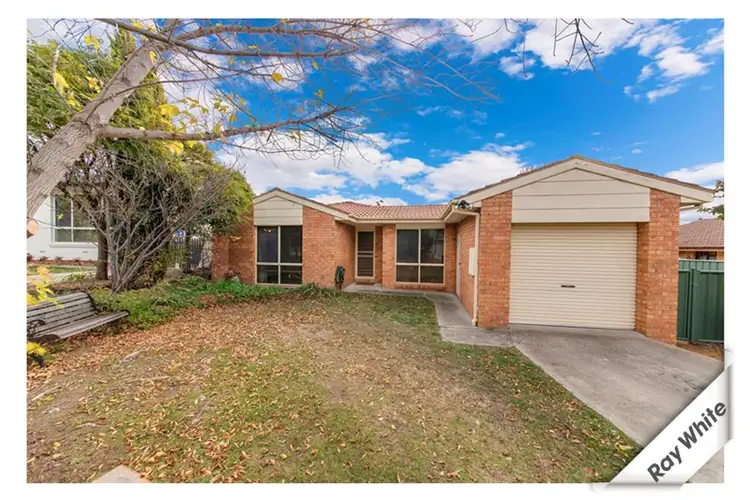 4 Charlton Crescent, Gordon ACT 2906