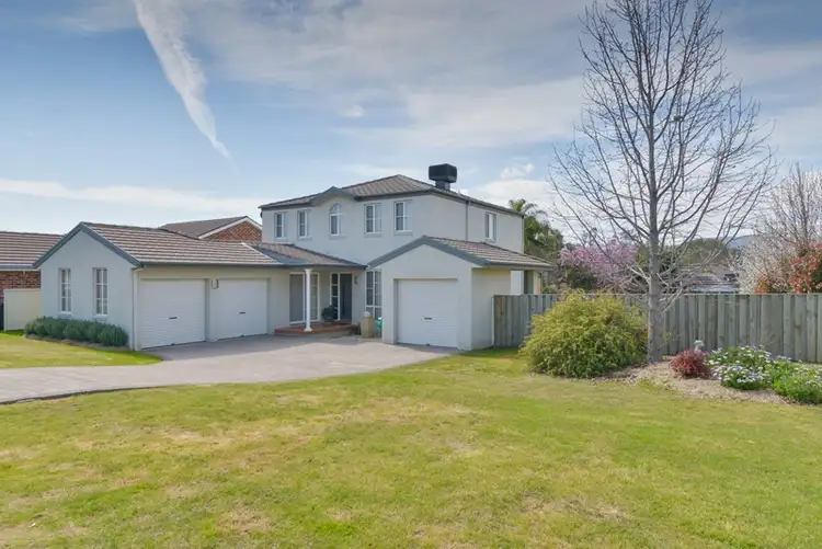44 Greg Norman Drive, Tamworth NSW 2340