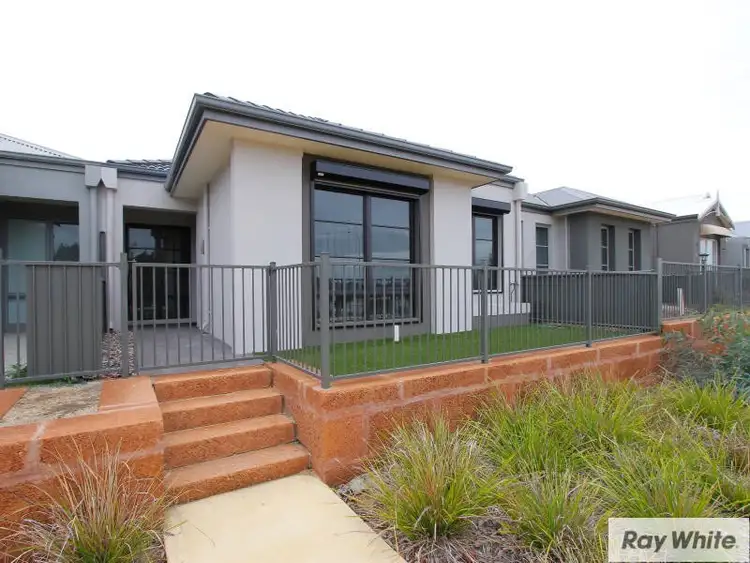 12 Boas Lane, Piara Waters WA 6112