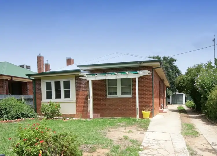 30 Dalton Street, Turvey Park NSW 2650