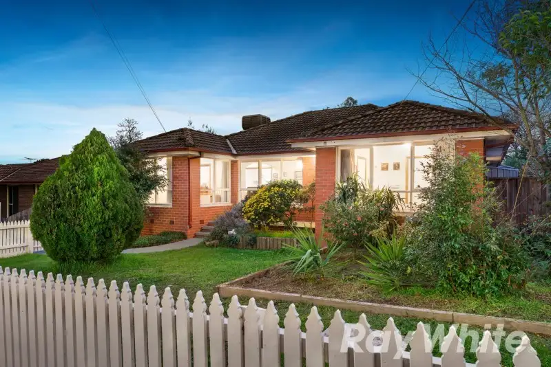 Main view of Homely unit listing, 1/15 Kingsford Street, Bayswater VIC 3153