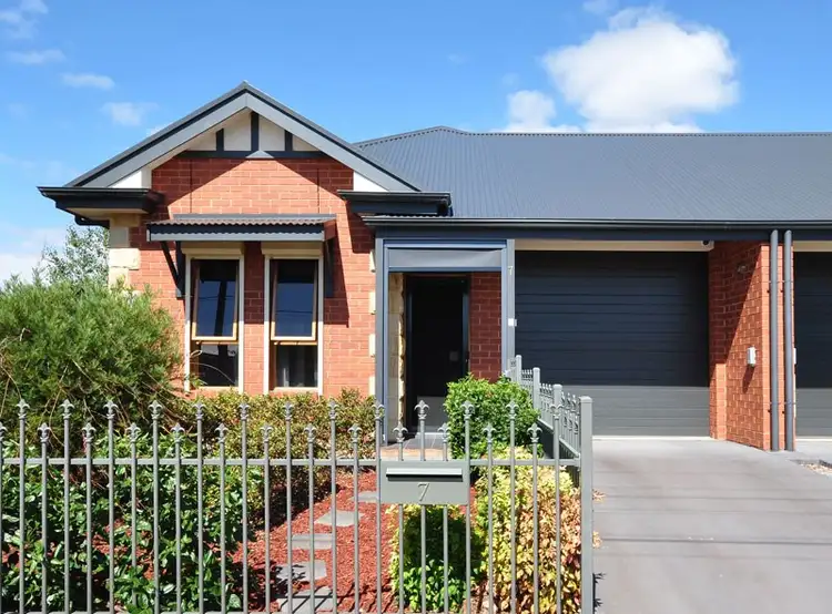 7 Glamis Avenue, Seacombe Gardens SA 5047