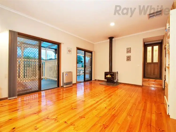 Third view of Homely house listing, 4 BROMPTON Court, Kilsyth VIC 3137