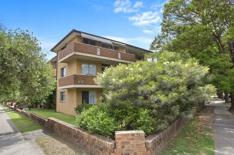 Second view of Homely apartment listing, 3/20-22 Dee Why Parade, Dee Why NSW 2099