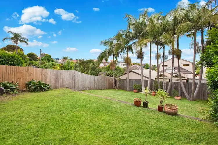 11 Undine Street, Russell Lea NSW 2046