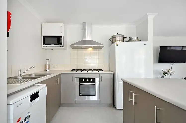 Third view of Homely house listing, 10 Emms Grn, Ellenbrook WA 6069