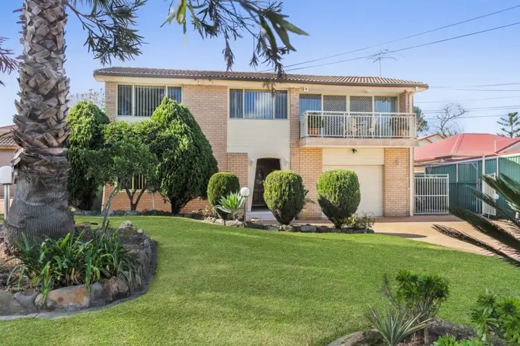 12 Renton Avenue, Moorebank NSW 2170